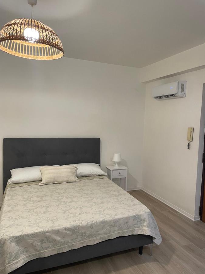 Suite Anita Deluxe Неаполь Экстерьер фото